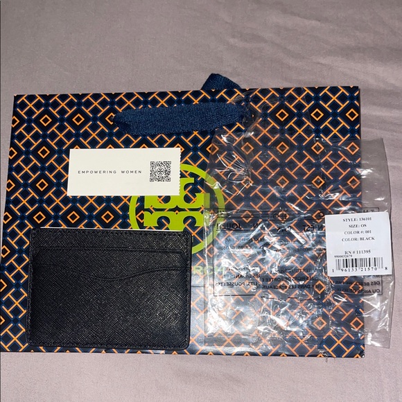 Tory Burch Black Leather Card Holder NWT shopping bag including - Picture 2 of 3